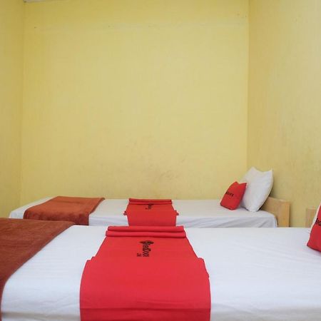 Reddoorz Near Pelabuhan Nusantara Parepare ภายนอก รูปภาพ