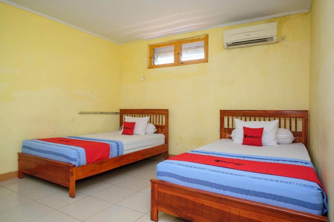 Reddoorz Near Pelabuhan Nusantara Parepare ภายนอก รูปภาพ