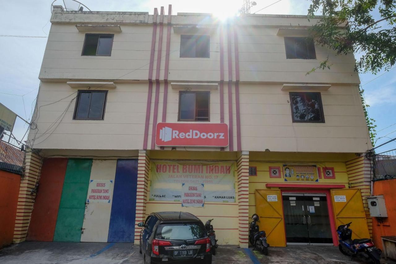 Reddoorz Near Pelabuhan Nusantara Parepare ภายนอก รูปภาพ